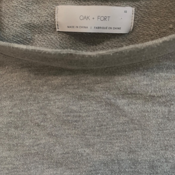 Oak & Fort Cropped Grey Sweatshirt - Picture 2 of 2